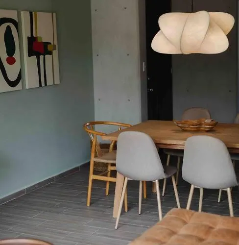 Apartment Mrw Gorgeous Park View 2br Balcony 701